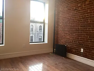 Rented by Living New York