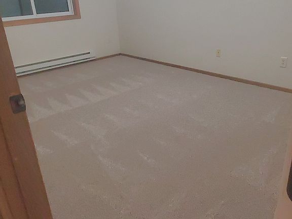 5th image of 410 S Division St APT 1