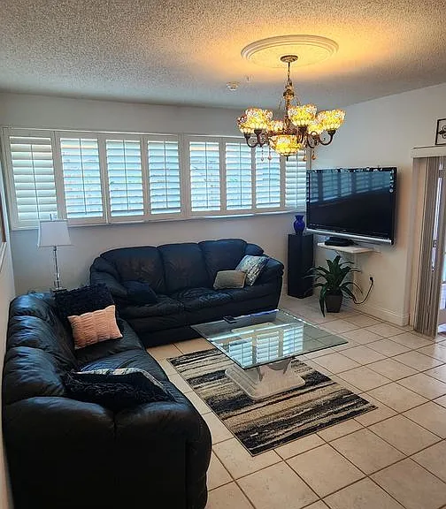 610 Palm Dr — Photo 20