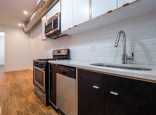 379 Menahan St #3R, Brooklyn, NY 11237