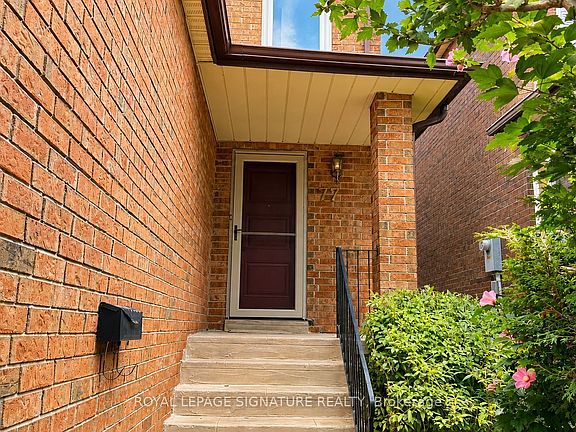 2nd image of 77 Brimstone Cres