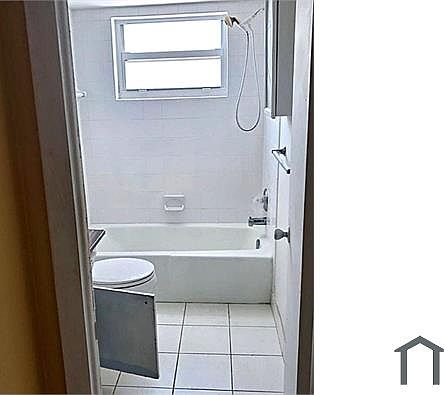 5th image of 4151 NW 41st St APT 202