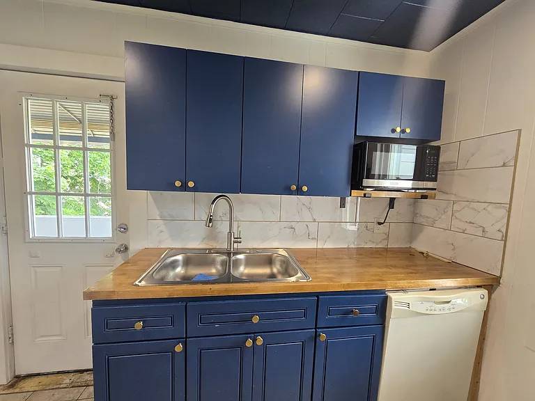 72 Town Hill Ave #1 — Photo 11