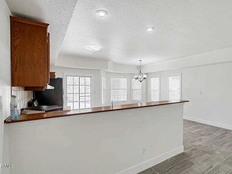 7235 Royal Arms Dr #E — Photo 17
