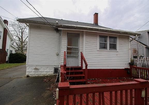 2nd image of 4313 Helena Ave