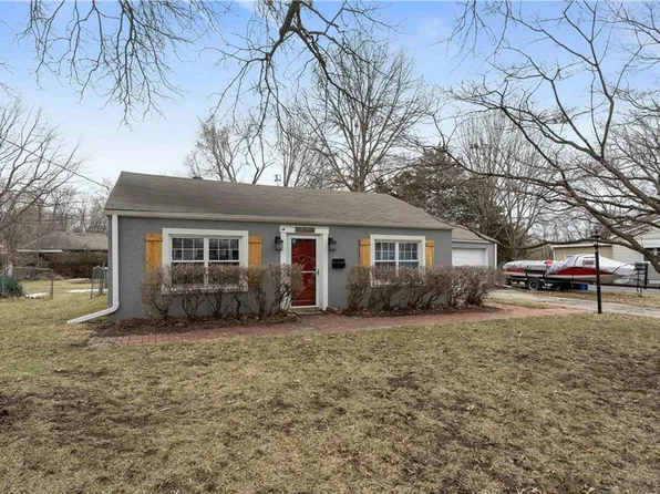 10808 E 66th St, Raytown, MO 64133