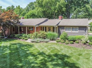 9234 Belinder Rd, Leawood, KS 66206