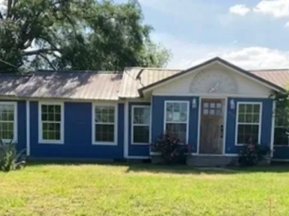 113 N 5th St, Glenwood, GA 30428