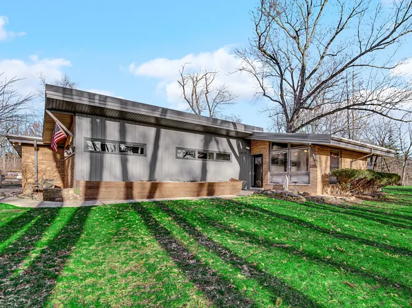 0N379 Morningside Ave, West Chicago, IL 60185