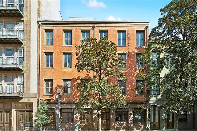433 Gravier St #1