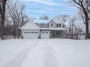 5862 Hidden Ln, South Haven, MN 55382