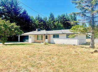 623 Military Rd E, Tacoma, WA 98445
