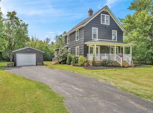 2538 Fix Rd, Grand Island, NY 14072