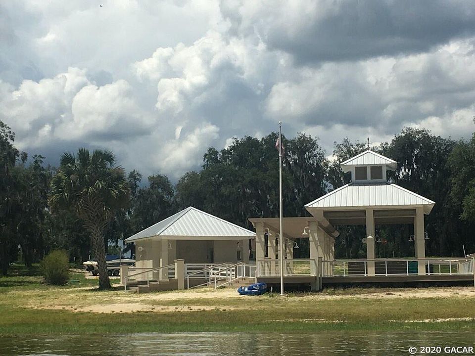 1st image of 4062 Buena Vista Ave