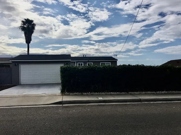 1252 Hilltop Dr, Chula Vista, CA 91911