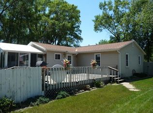 1916 Main St E, Onalaska, WI 54650