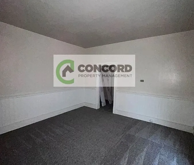 613 5th Ave #1 — Photo 8