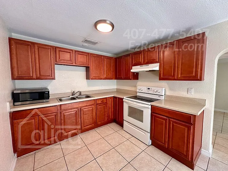 2905 Villa Dr — Photo 6