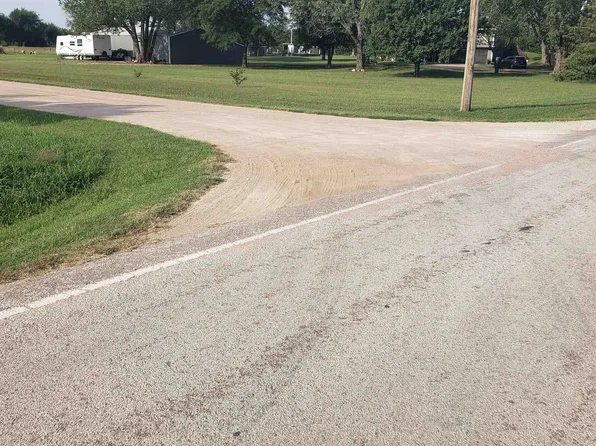 52XX W 77th St N, Valley Center, KS 67147