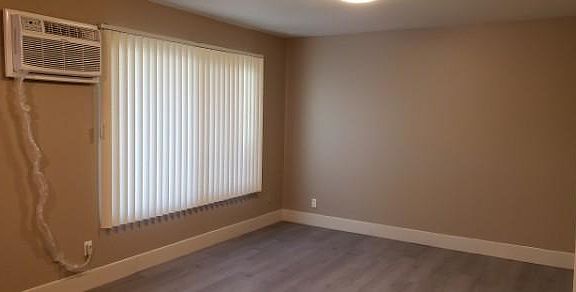 2nd image of 18605 Clark St APT 9