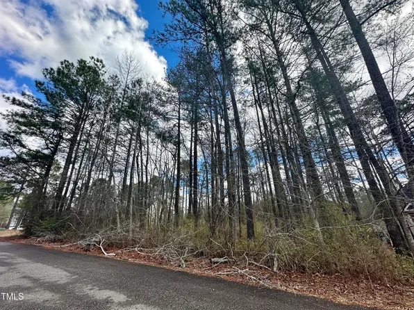 255 Maplewood Dr #478, Sanford, NC 27332