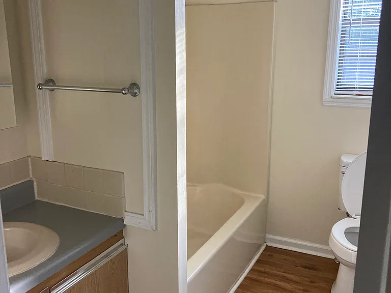 409 W Willson St #1 — Photo 8