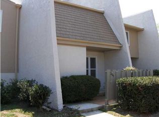 205 Ventura Pl, Mount Pleasant, SC 29464