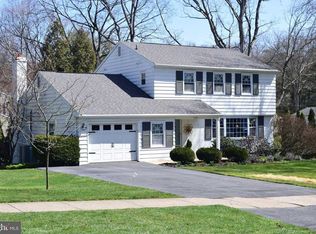 2143 N Oak Ln, State College, PA 16803