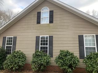 299 Lollis Rd, Belton, SC 29627