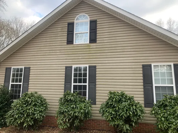 299 Lollis Rd, Belton, SC 29627