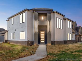 5416 E 125th St S, Bixby, OK 74008