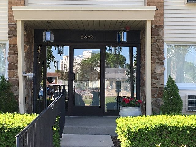 1st image of 8868 Kenneth Dr #203C