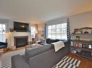 2917 N 72nd St, Milwaukee, WI 53210