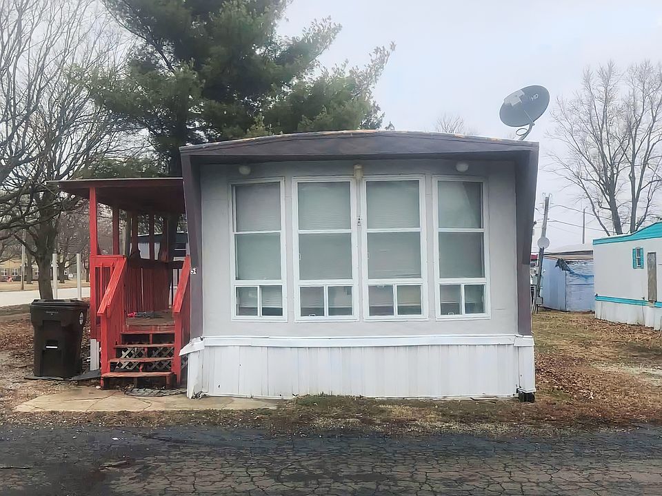 2nd image of 54 Mahoning Ave