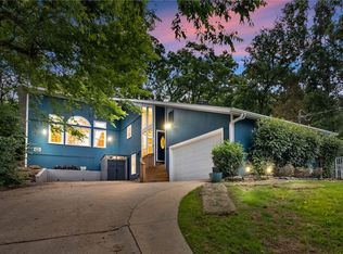 2482 N Jimmie Ave, Fayetteville, AR 72703