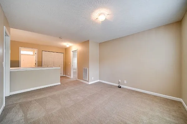 102 Wagon Ct — Photo 28