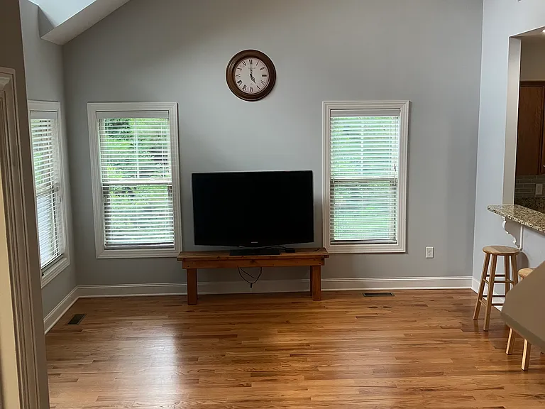 70 Cypress Cir — Photo 3