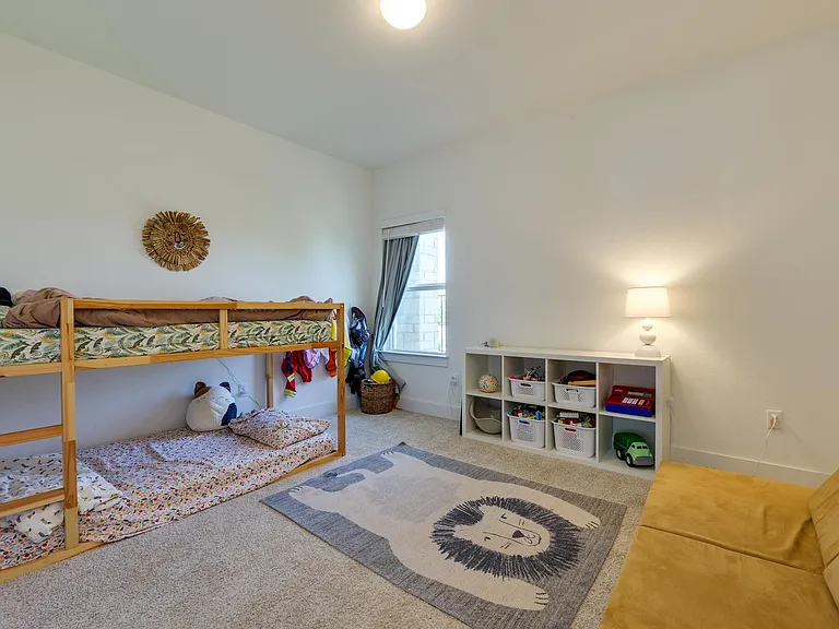 8801 Looksee Ln — Photo 16