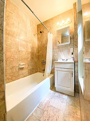 Rented by Bond New York | media 6