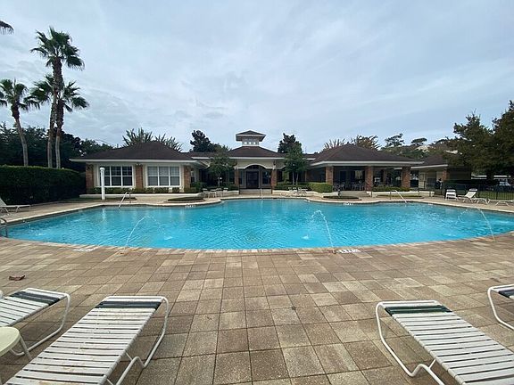 4th image of 7801 Point Meadows Dr Unit 2306