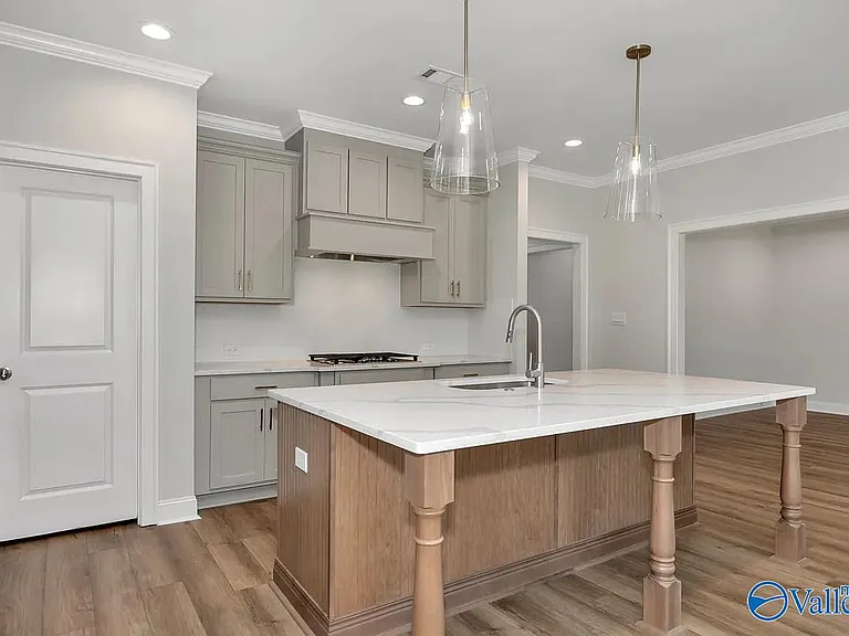 16535 Hamilton Pl — Photo 6
