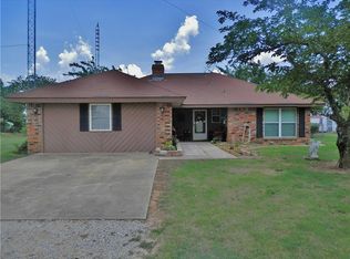 3212 N 3715th Rd, Holdenville, OK 74848