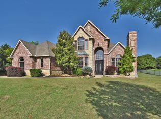 3925 Valley Creek Rd, Edmond, OK 73034