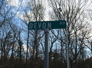 19 Hill Ln, Cream Ridge, NJ 08514