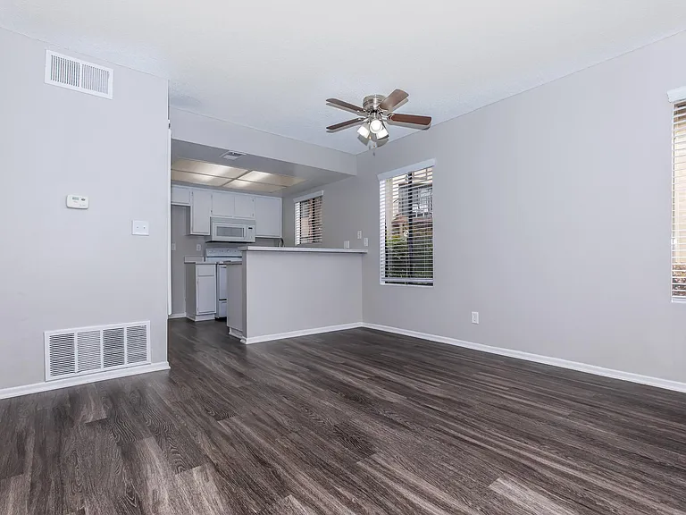 Mountain Springs Apartment Homes — Photo 55