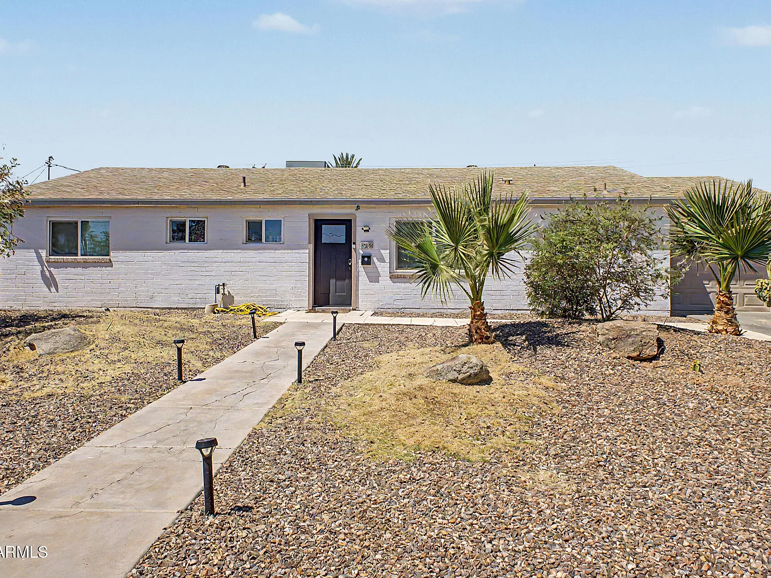 4 bed, 2.0 bath, 1981 sqft, $3,500 — Photo 1