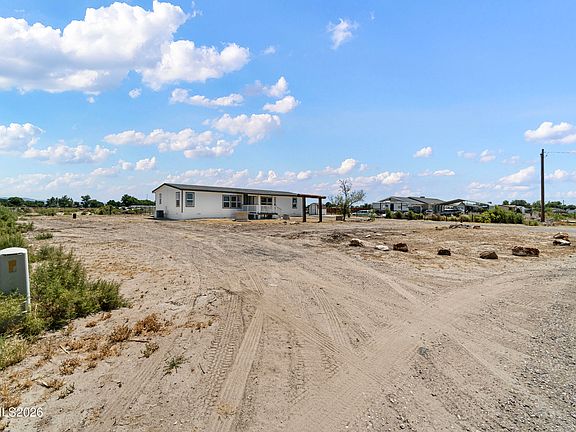 3rd image of 700 Thornbird Dr
