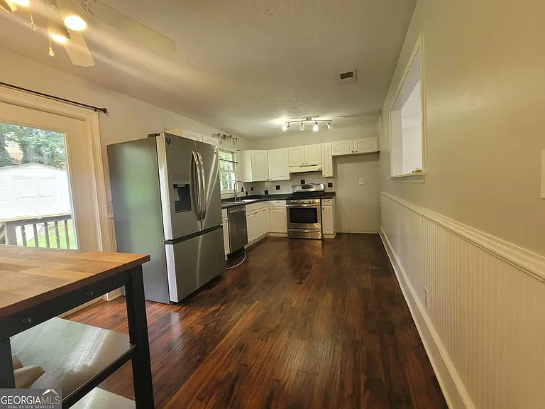 4641 Lucerne Valley Rd — Photo 6