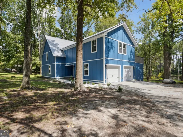 111 Jay St, Glennville, GA 30427