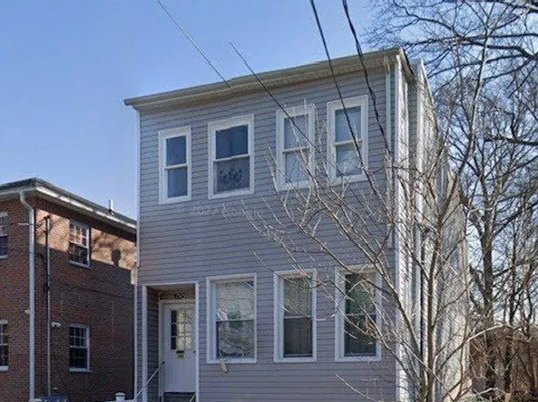 1450 Oakley St, Bronx, NY 10469